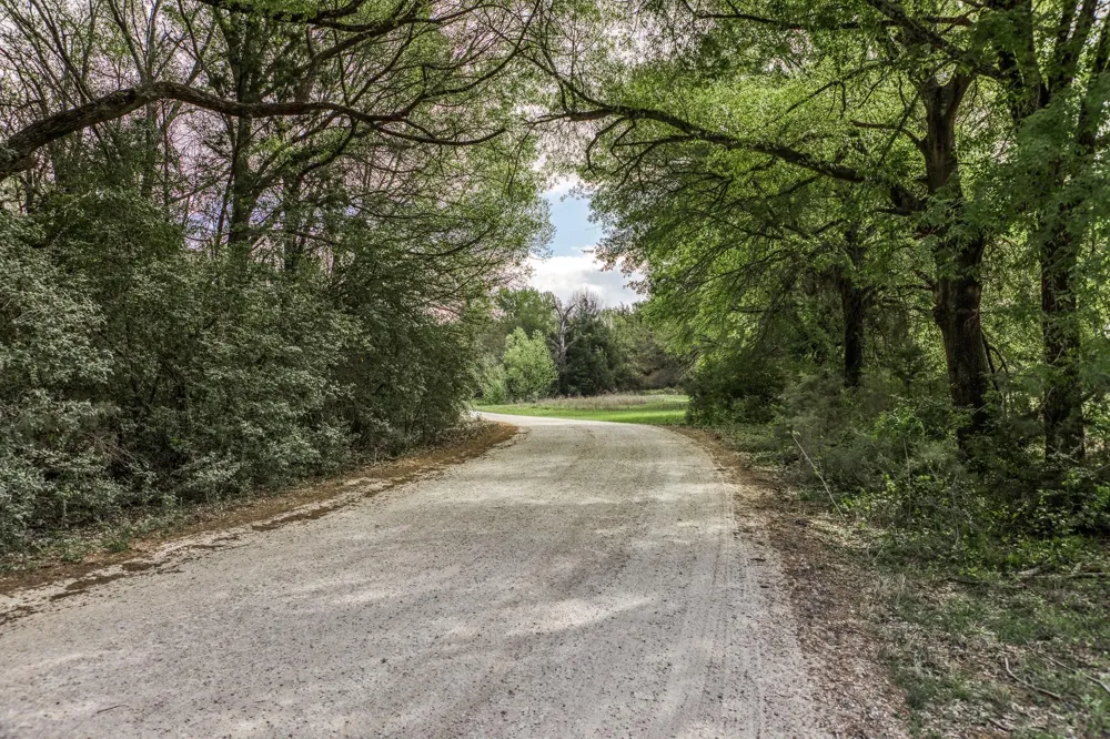 11320 County Road 343 Caldwell, TX 77836