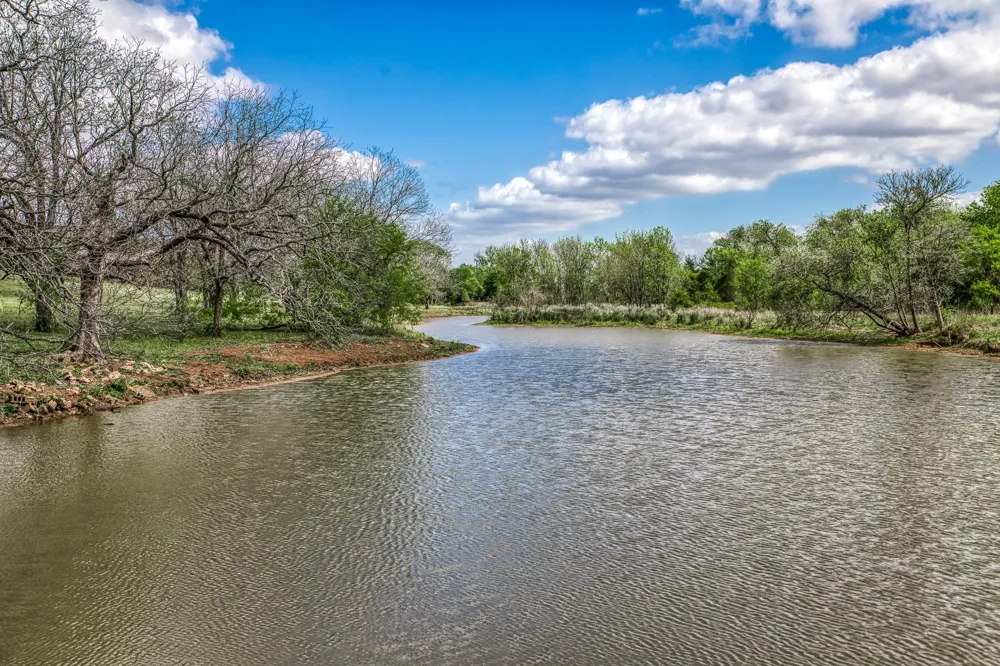 11320 County Road 343 Caldwell, TX 77836