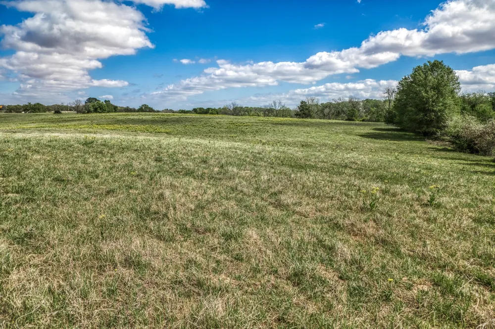 11320 County Road 343 Caldwell, TX 77836
