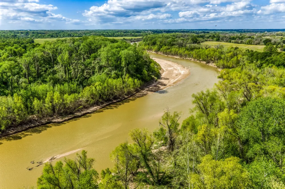 11320 County Road 343 Caldwell, TX 77836