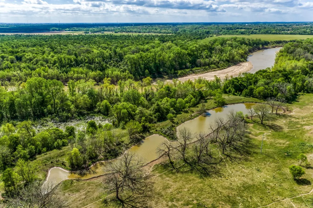 11320 County Road 343 Caldwell, TX 77836