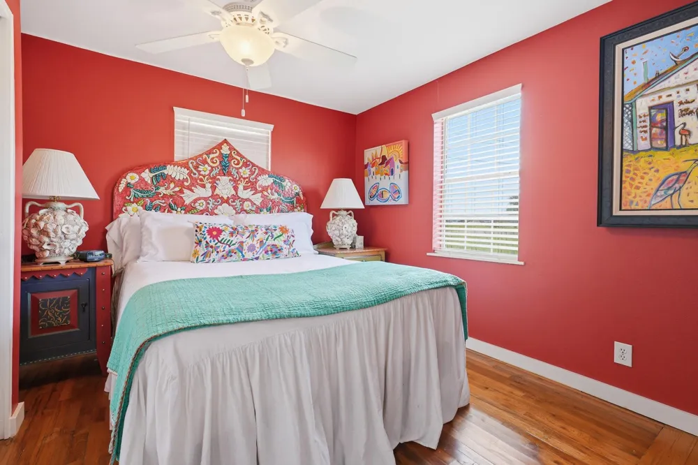 1029 Lady Claire Street Rockport, TX 78382