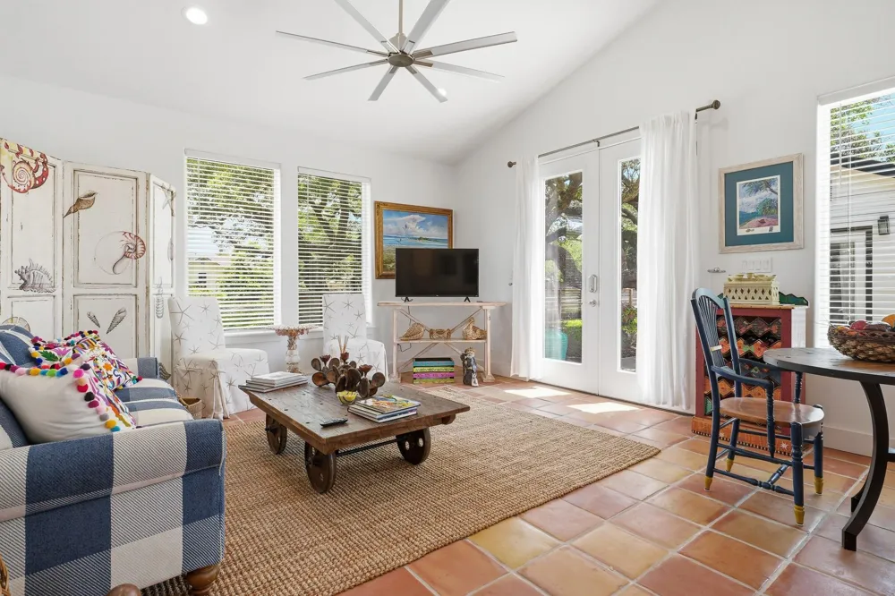 1029 Lady Claire Street Rockport, TX 78382
