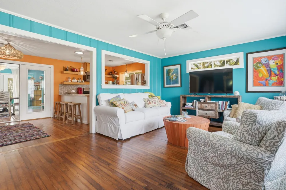 1029 Lady Claire Street Rockport, TX 78382