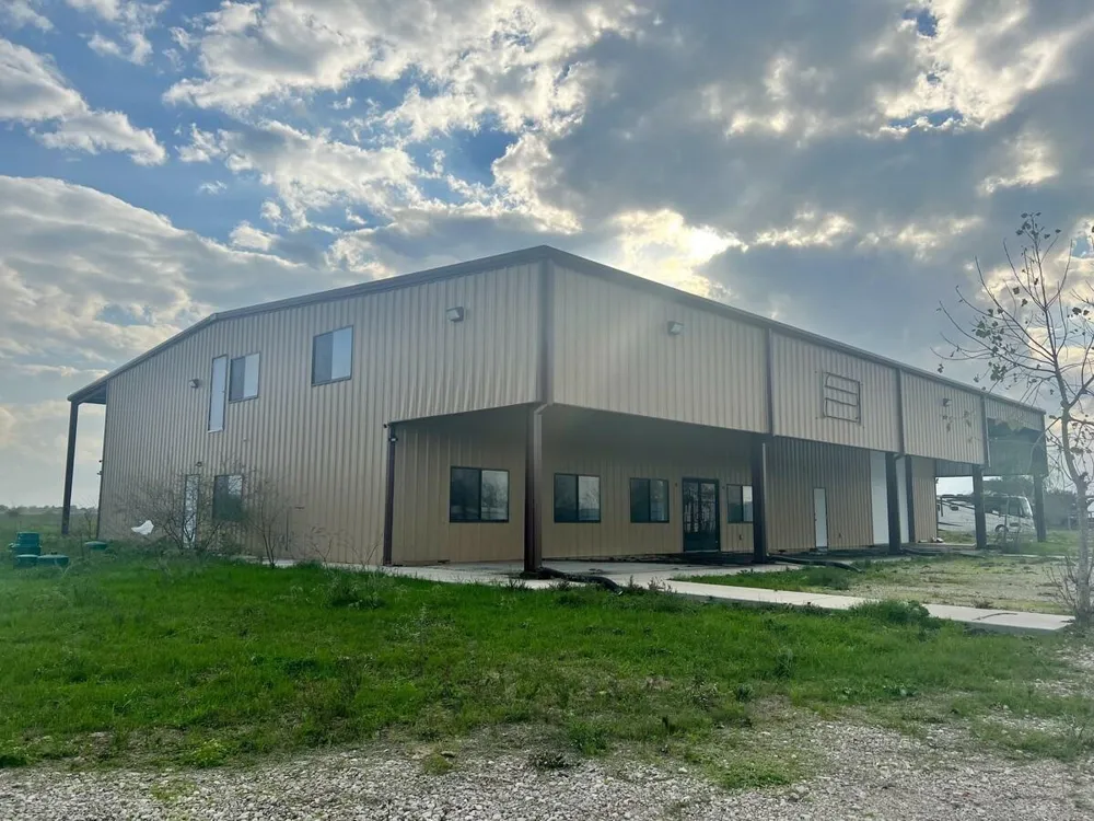 36847 0002 Richard Frey Road Drive Hempstead, TX 77445