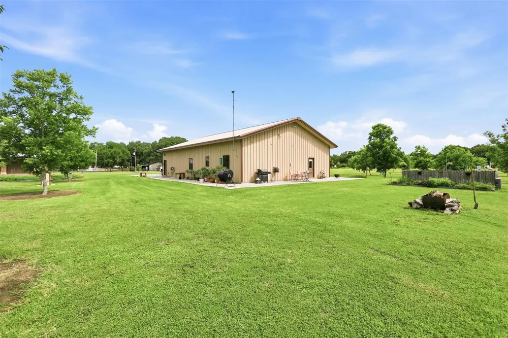 2740 Wehring Road Rosenberg, TX 77471