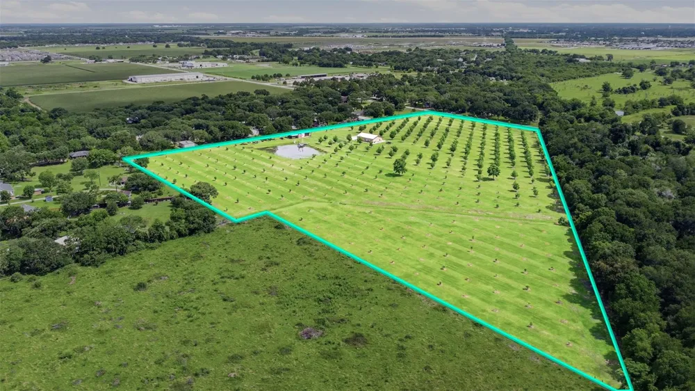 2740 Wehring Road Rosenberg, TX 77471