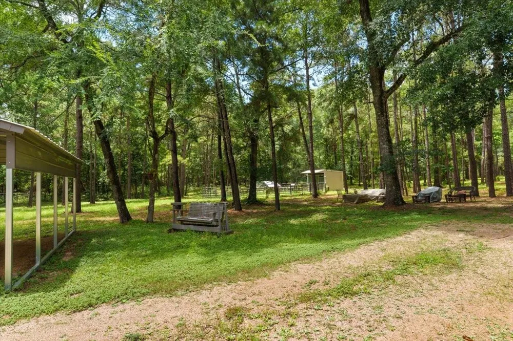 16375 Grand Flower Road Plantersville, TX 77363