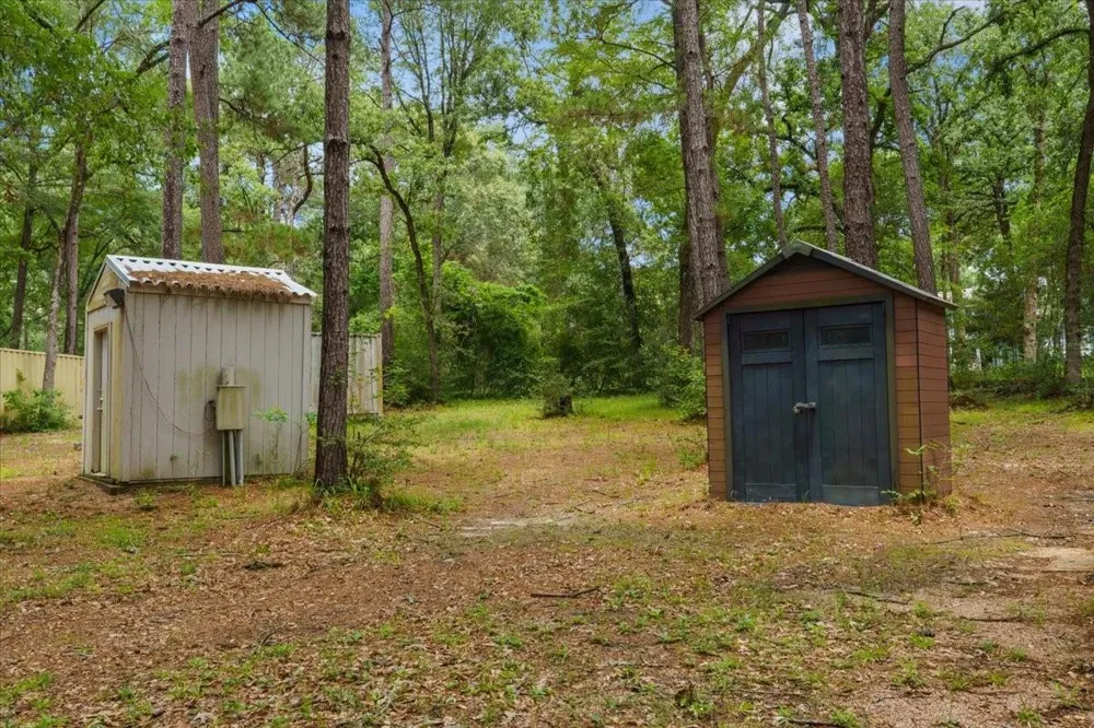 16375 Grand Flower Road Plantersville, TX 77363