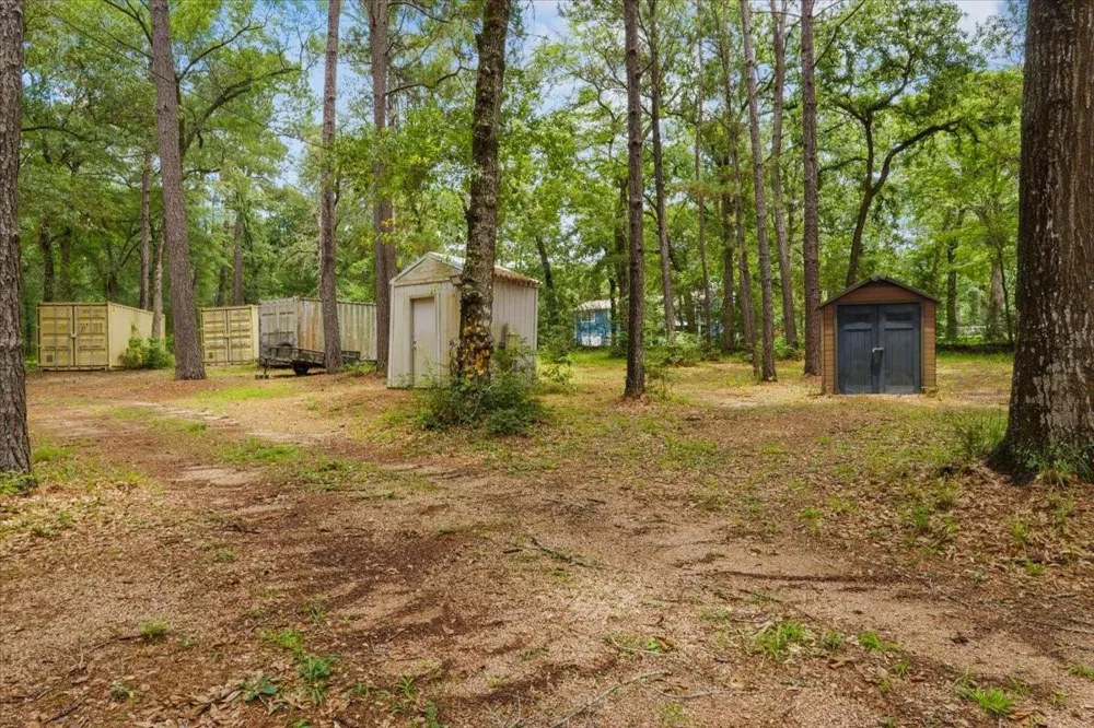 16375 Grand Flower Road Plantersville, TX 77363