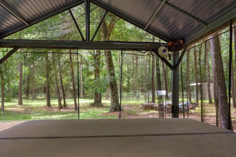 16375 Grand Flower Road Plantersville, TX 77363