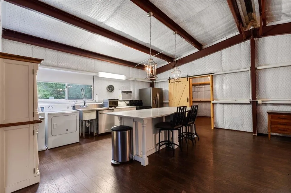 16375 Grand Flower Road Plantersville, TX 77363