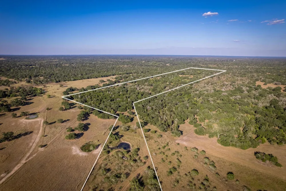 1625 Shaws Bend Road Columbus, TX 78934