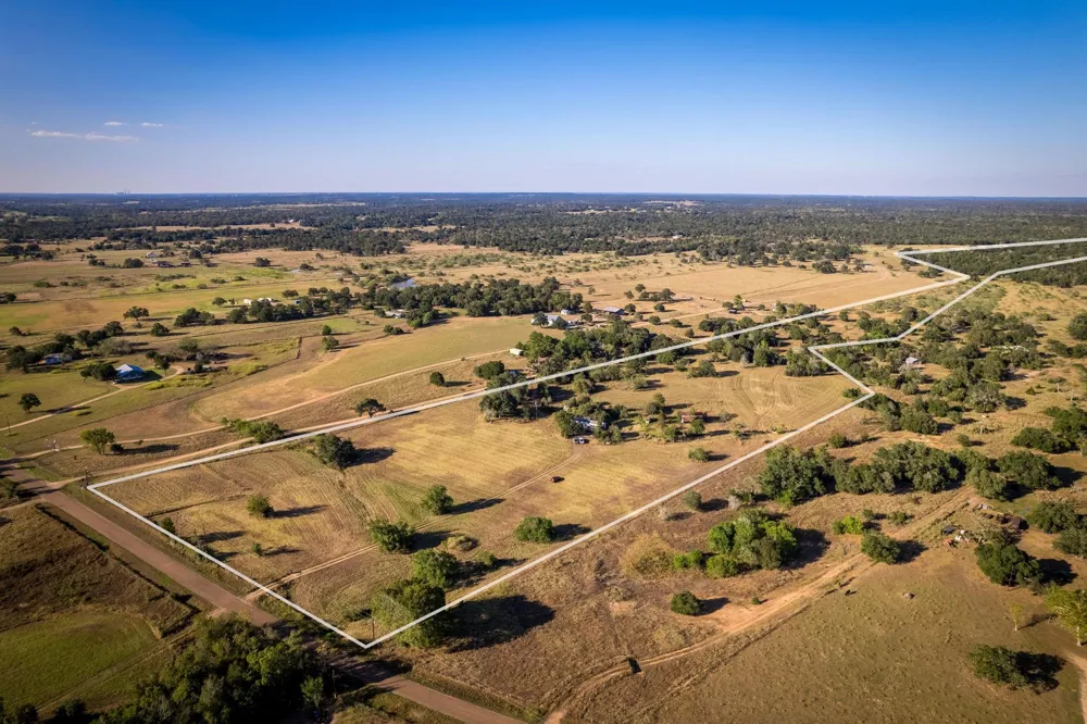 1625 Shaws Bend Road Columbus, TX 78934