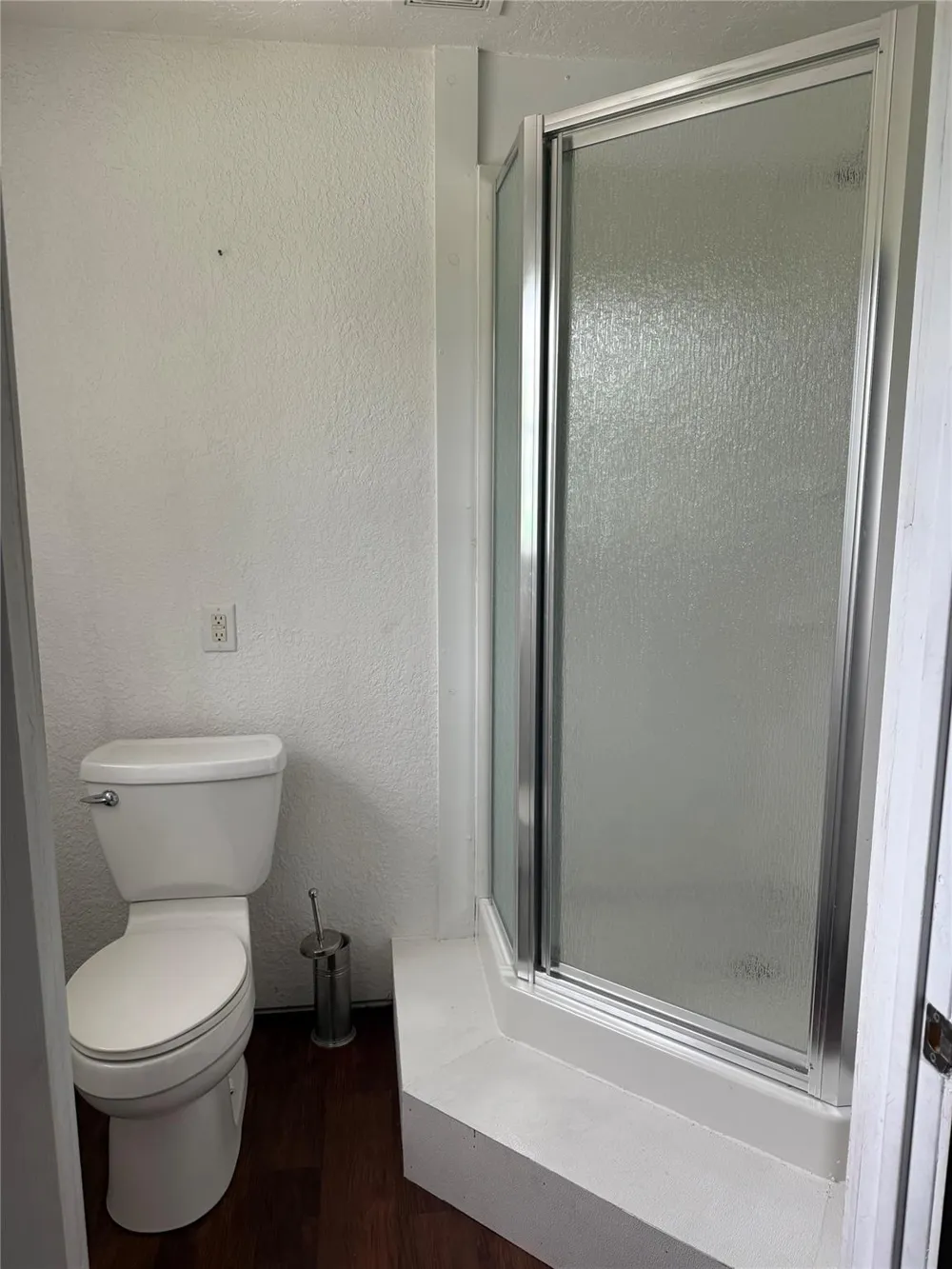 127 Metzwright Drive Anahuac, TX 77514