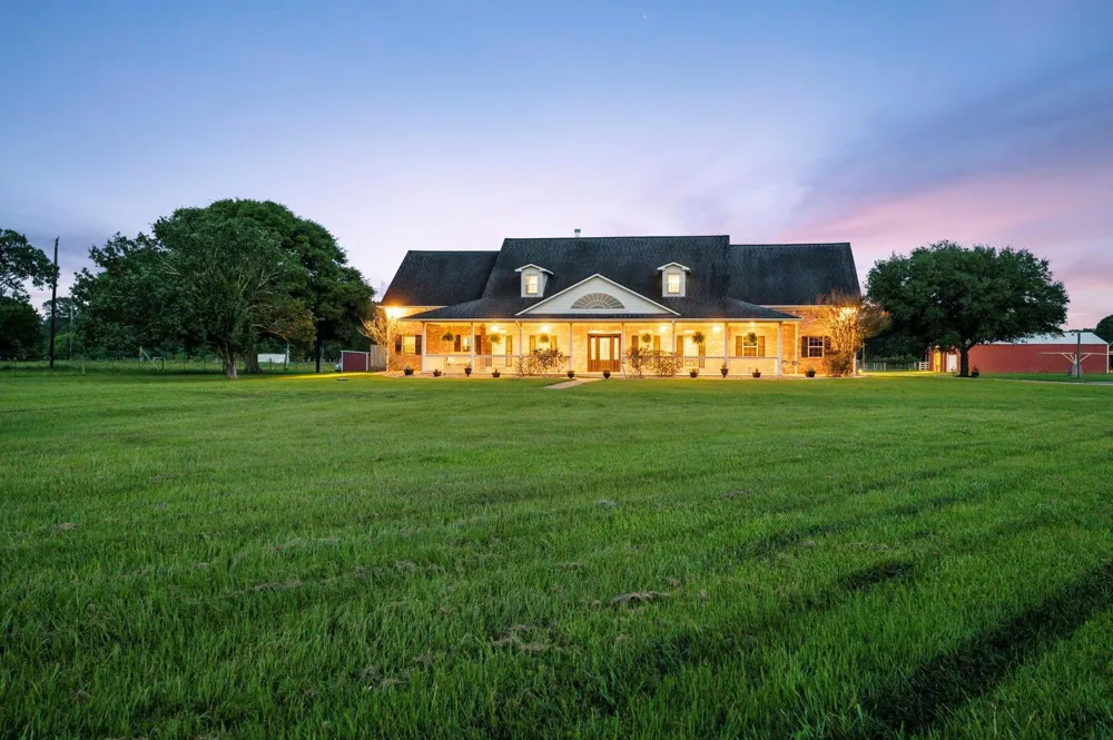 19245 Fm 442 Road Boling, TX 77420