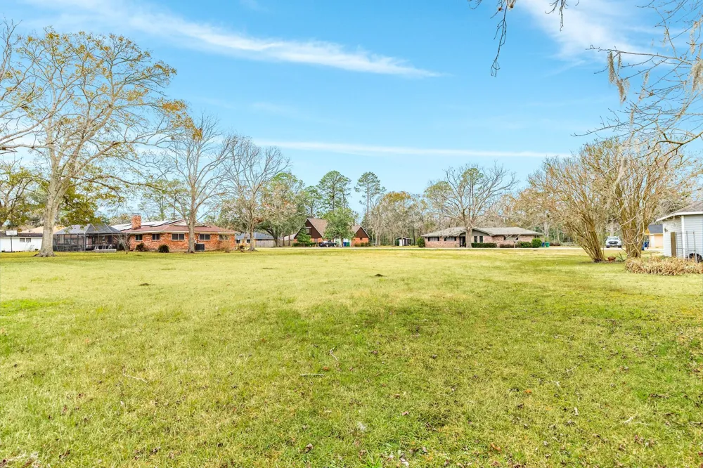 Estelle Street Sweeny, TX 77480