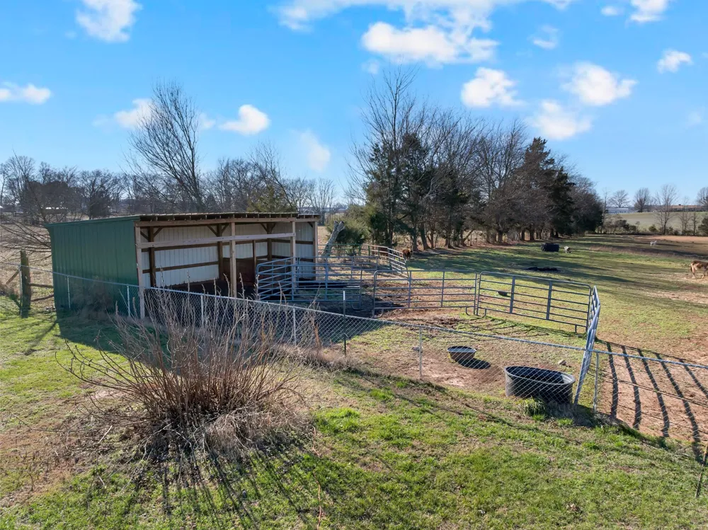 1191 Knights Church Rd Decherd, TN 37324