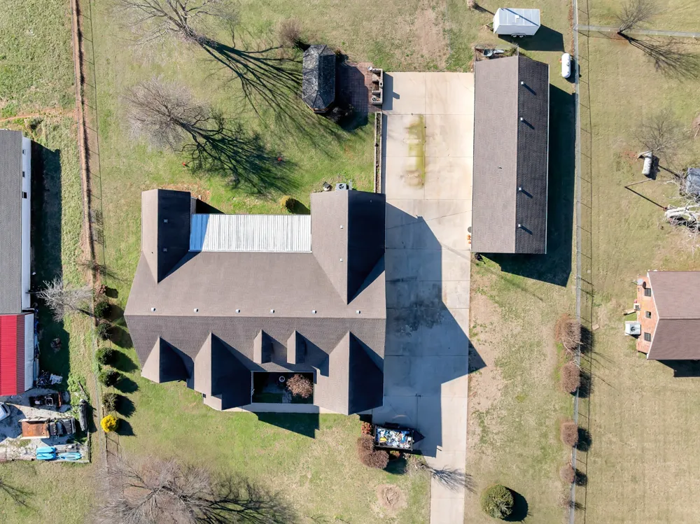 1191 Knights Church Rd Decherd, TN 37324