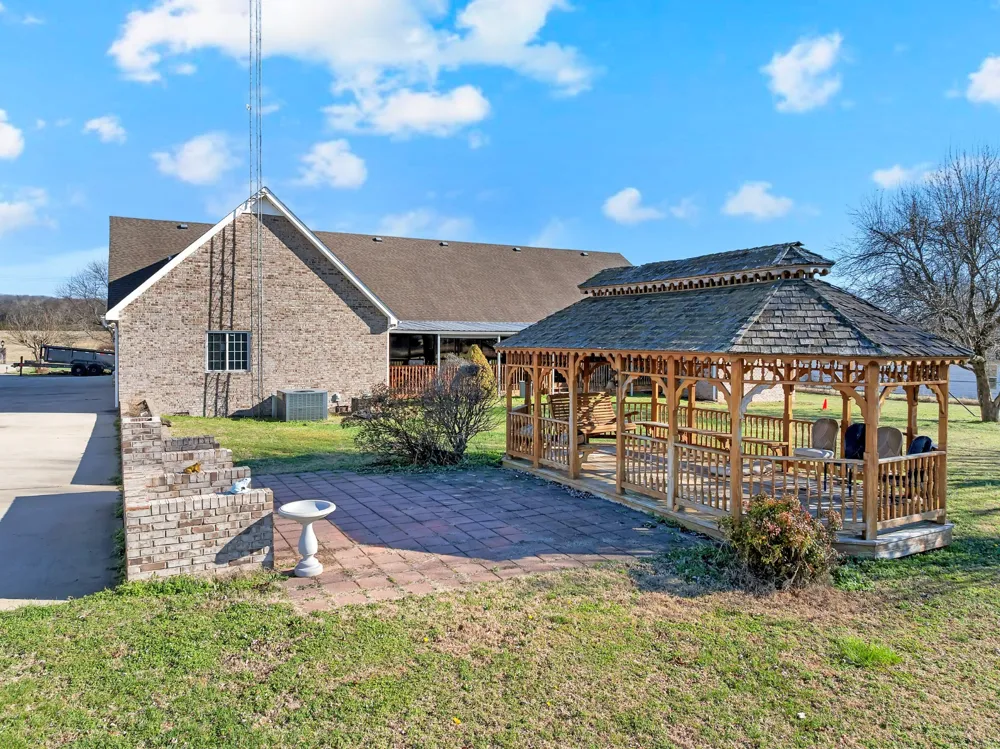 1191 Knights Church Rd Decherd, TN 37324