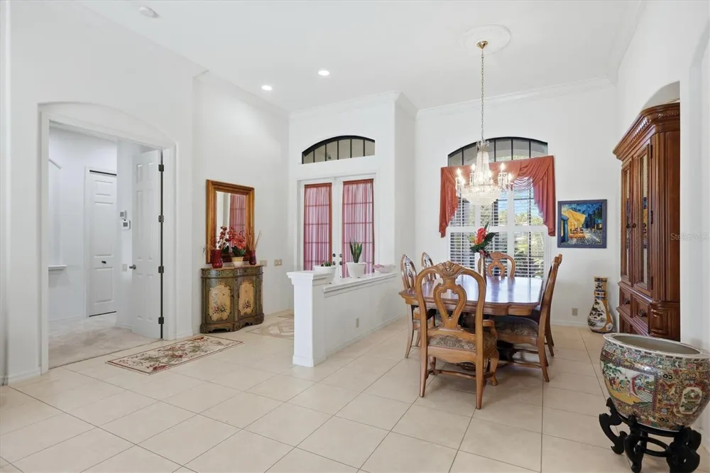 815 TROPEZ LANE Venice, FL 34292