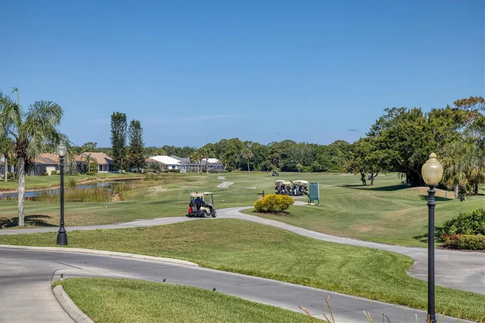 815 TROPEZ LANE Venice, FL 34292