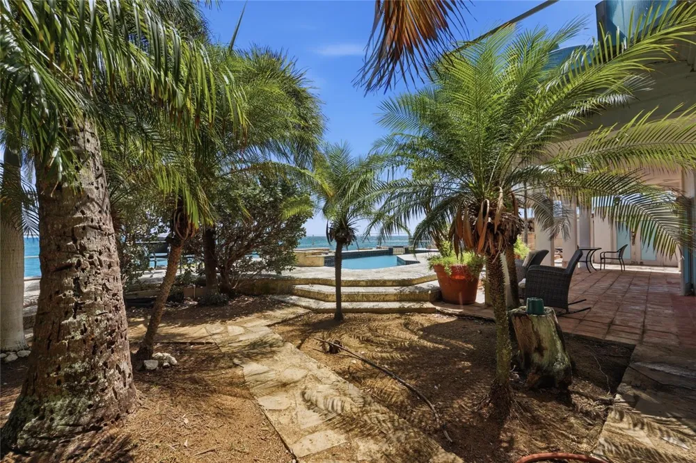 4 EMAJAGUA San Juan, PR 00913