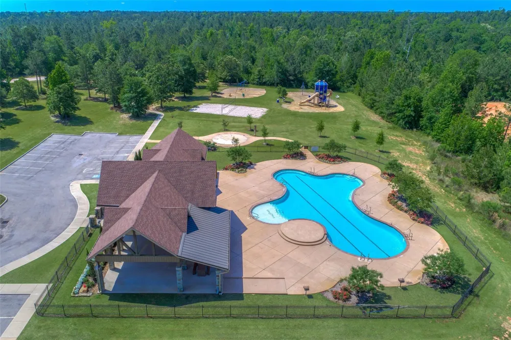12627 Shady Wds Trail Montgomery, TX 77316