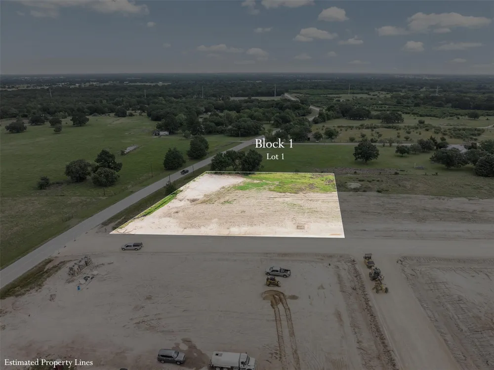 5301 Whispering Willow Drive Bryan, TX 77808