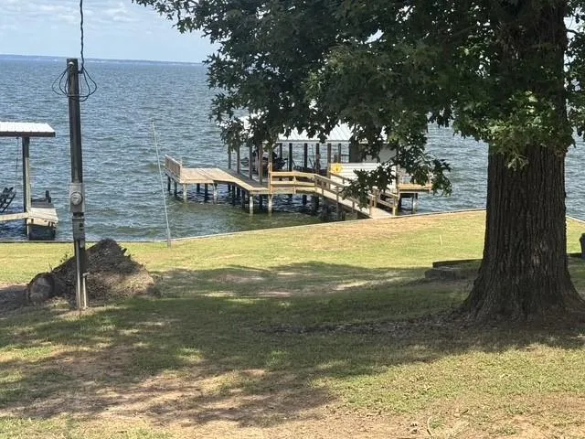 175 Sam Houston Loop Point Blank, TX 77364