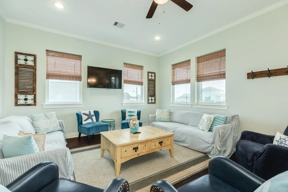 12888 Buccaneer Road Freeport, TX 77541