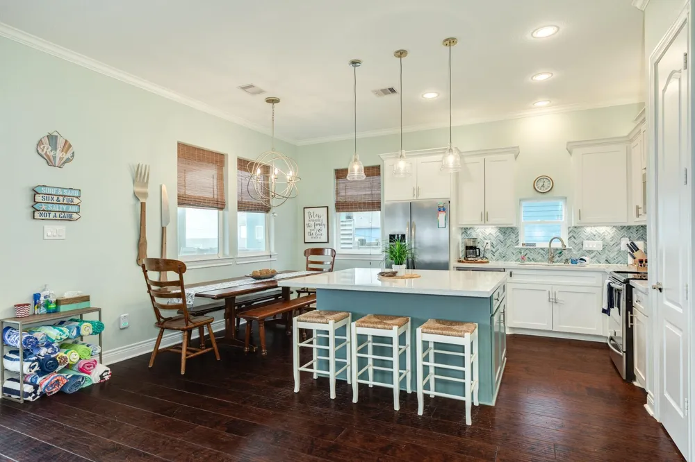 12888 Buccaneer Road Freeport, TX 77541