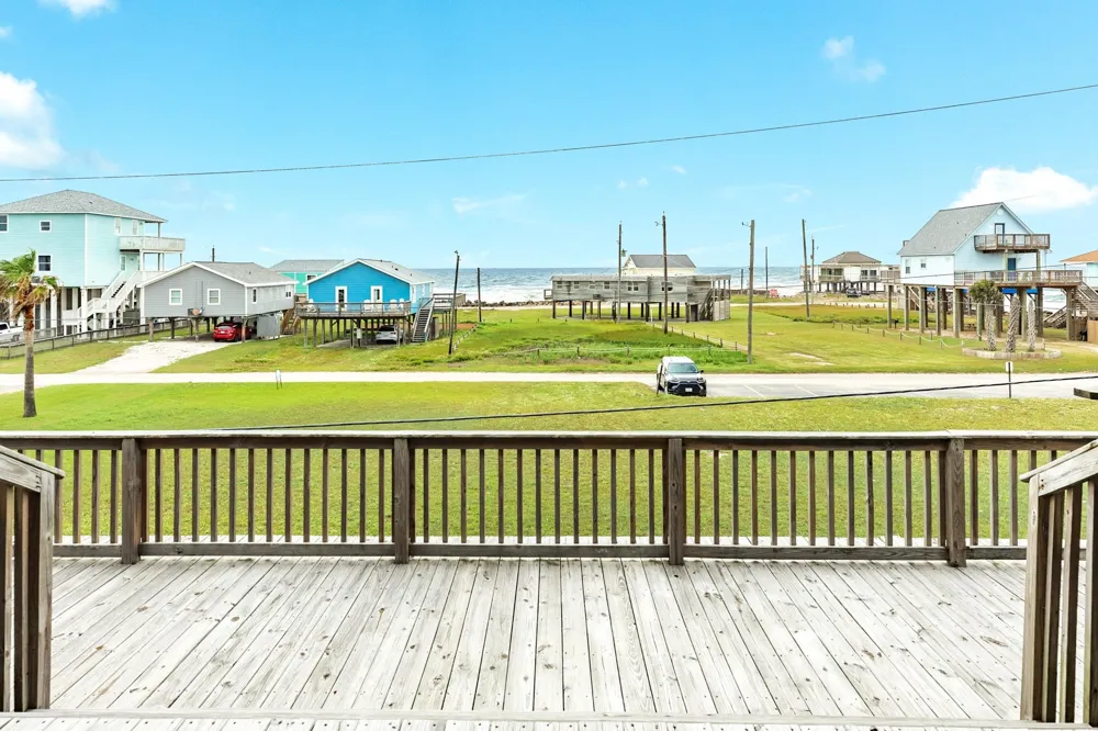 12888 Buccaneer Road Freeport, TX 77541