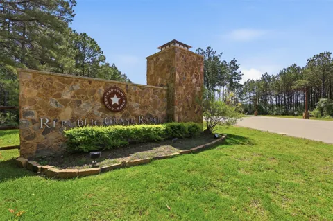 16030 Forest Mill Road