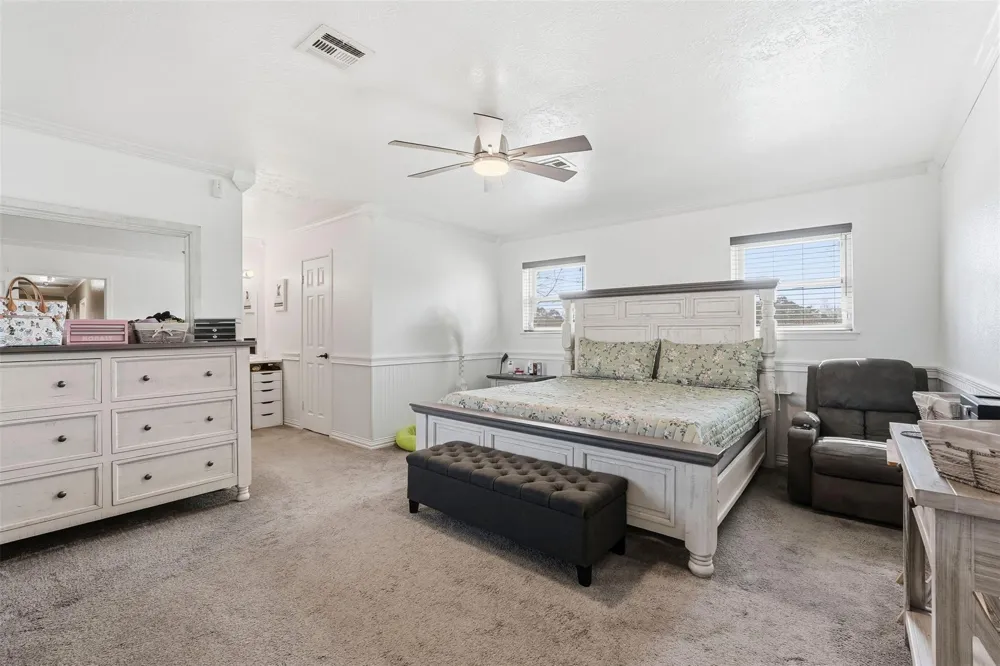 25916 Fm 2100 Road Huffman, TX 77336
