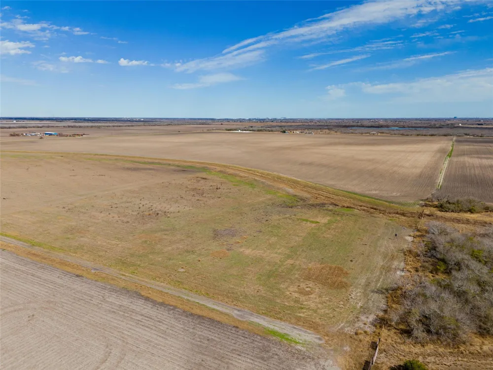 15213 Fm-1945 Sinton, TX 78387