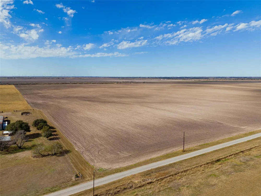 15213 Fm-1945 Sinton, TX 78387