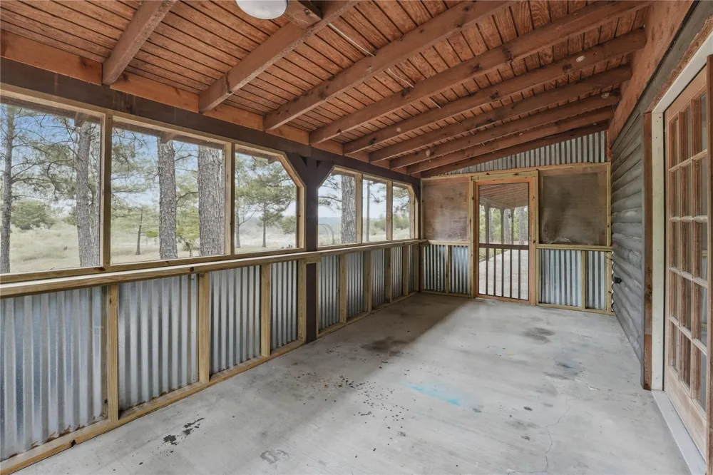 1555 Wildwood Road Ledbetter, TX 78946