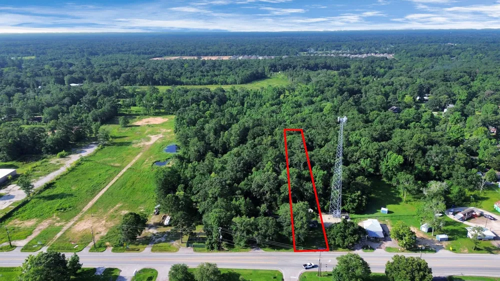 26290 Fm 2090 Road Splendora, TX 77372