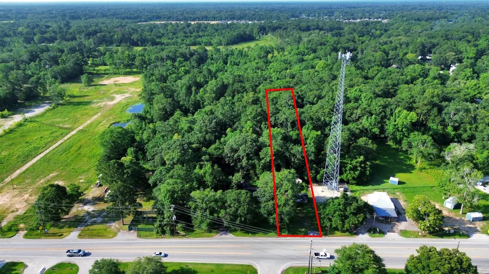 26290 Fm 2090 Road Splendora, TX 77372