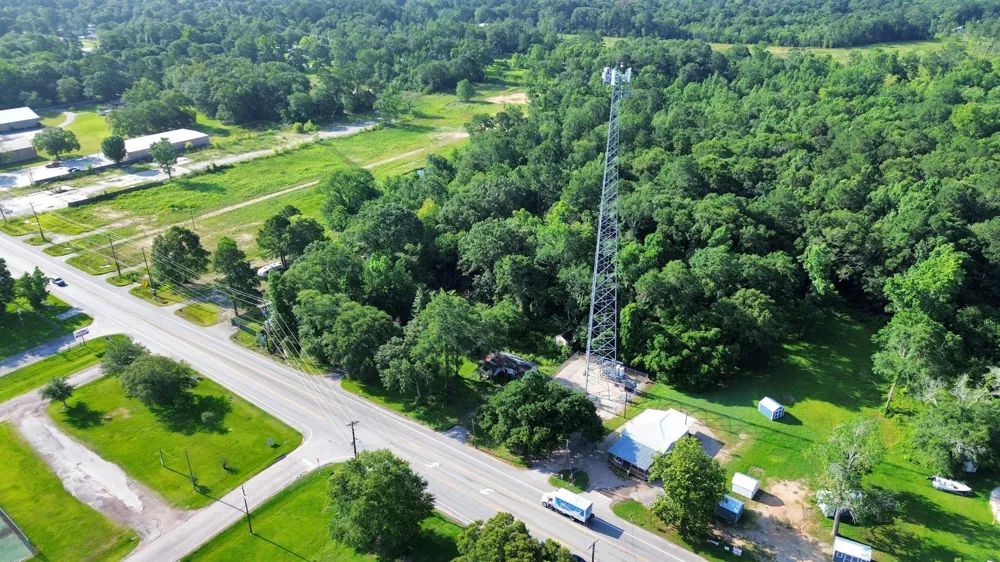 26290 Fm 2090 Road Splendora, TX 77372