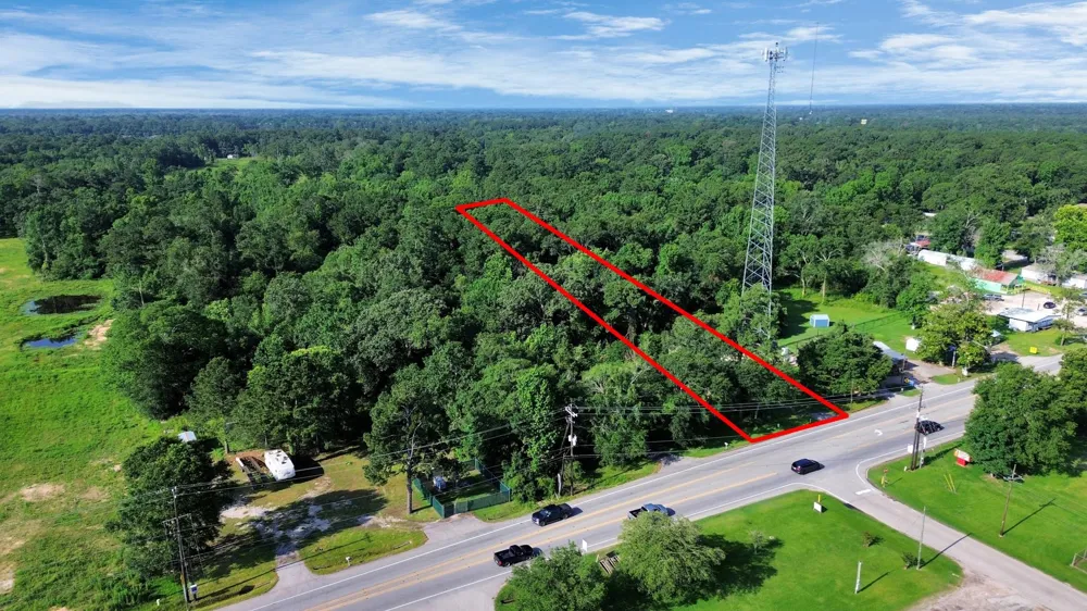 26290 Fm 2090 Road Splendora, TX 77372