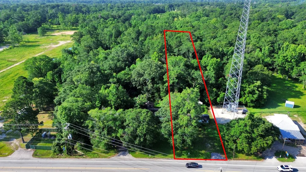 26290 Fm 2090 Road Splendora, TX 77372