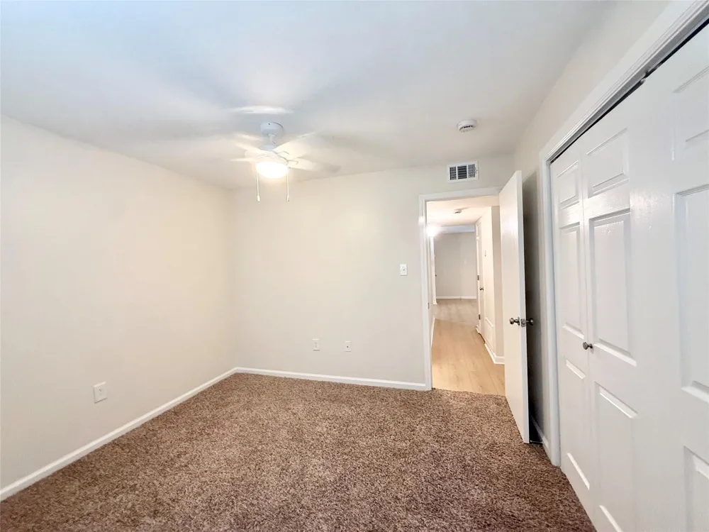 130 Oyster Creek Drive #24 Lake Jackson, TX 77566