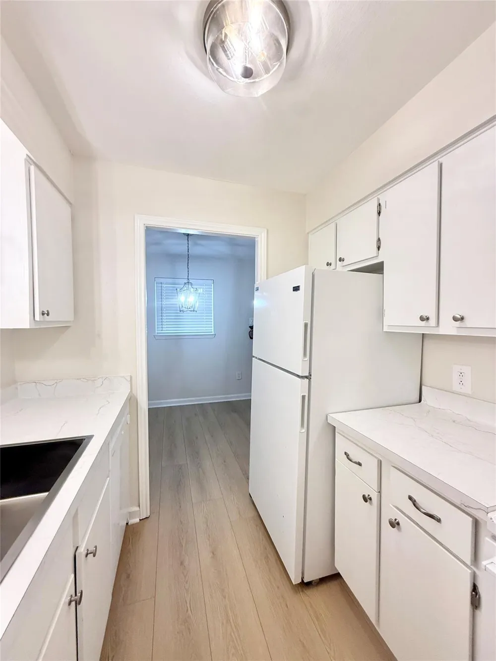 130 Oyster Creek Drive #24 Lake Jackson, TX 77566