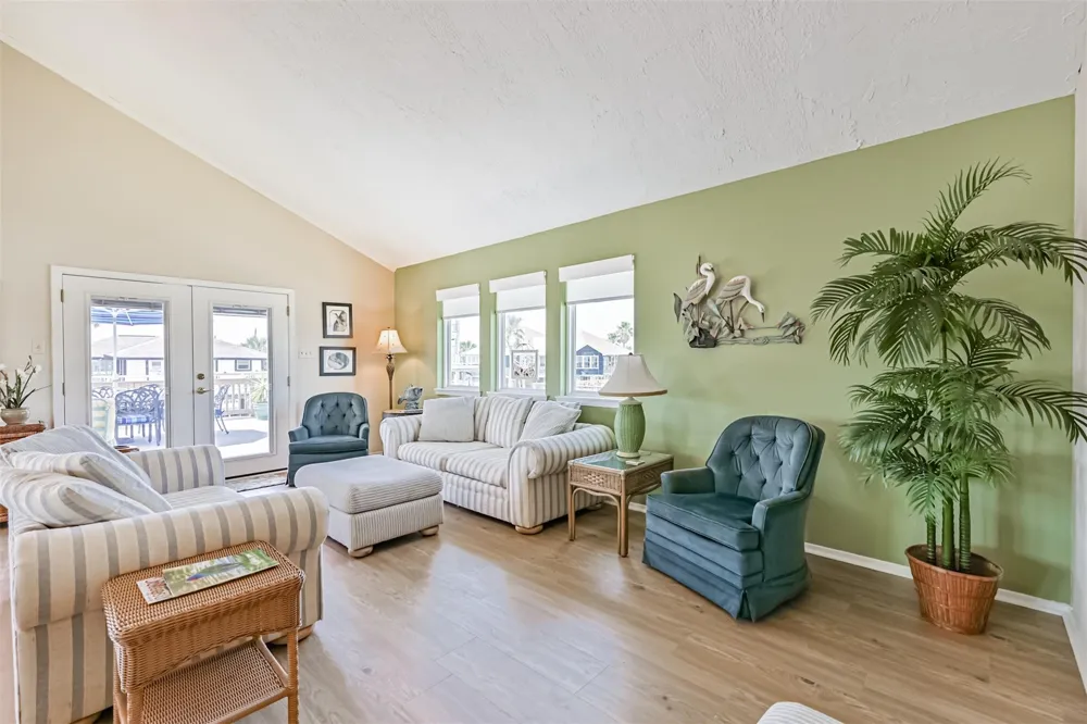 16613 Flamingo Way Jamaica Beach, TX 77554