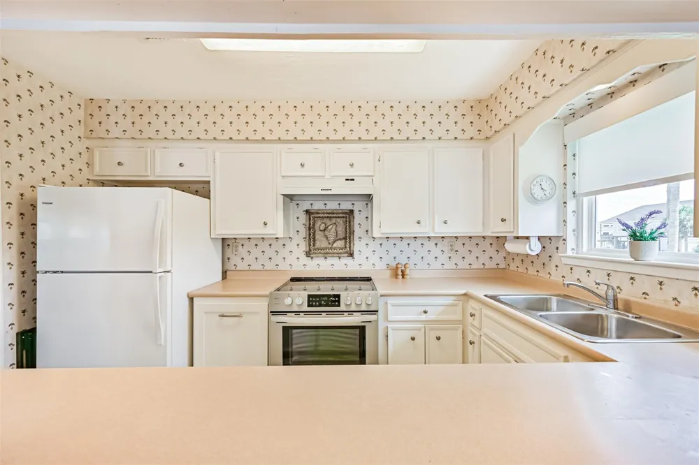 16613 Flamingo Way Jamaica Beach, TX 77554