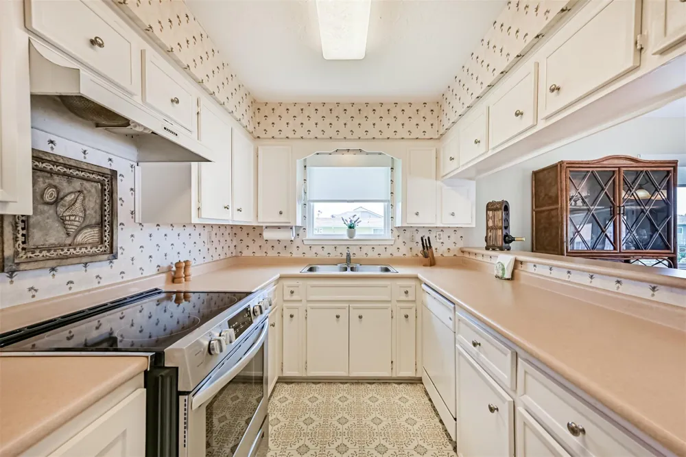 16613 Flamingo Way Jamaica Beach, TX 77554