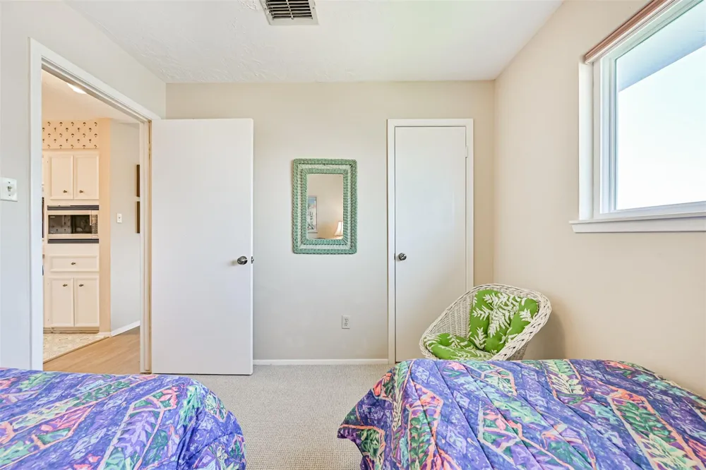 16613 Flamingo Way Jamaica Beach, TX 77554