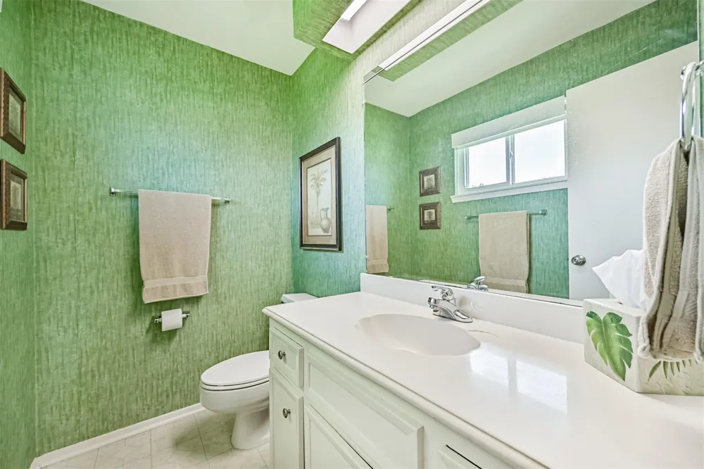 16613 Flamingo Way Jamaica Beach, TX 77554